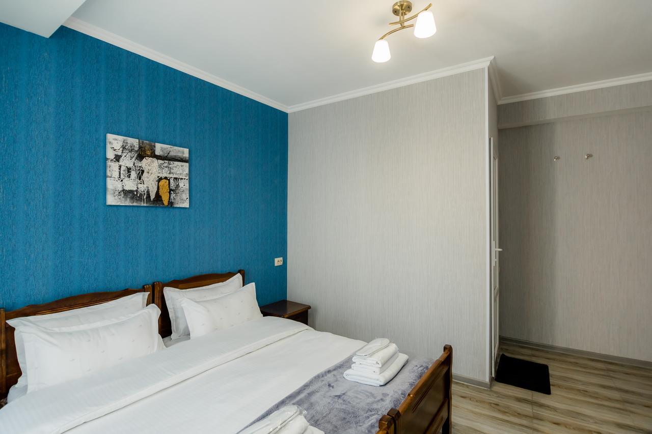 Big Family Guest House Tiflis Dış mekan fotoğraf